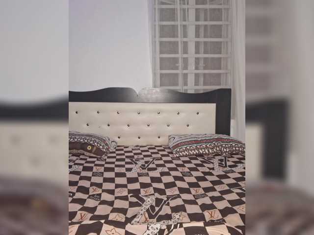 GlobeTrottieHottie1's BongaCams show and profile