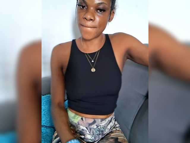 GlobeTrottieHottie1's BongaCams show and profile