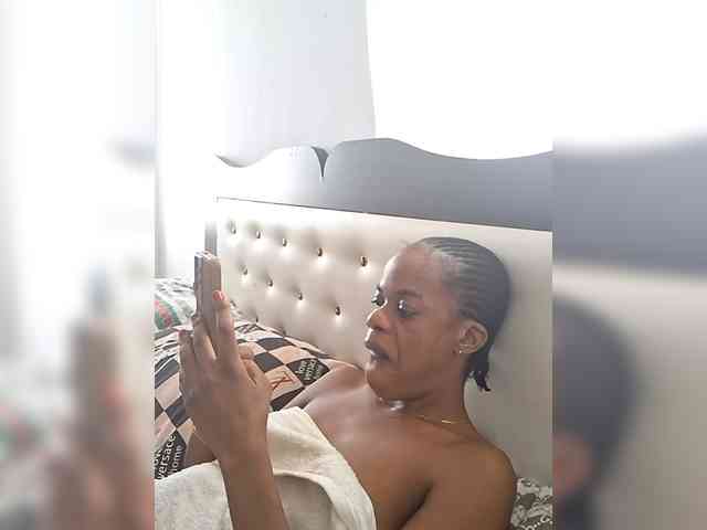 GlobeTrottieHottie1 webcam