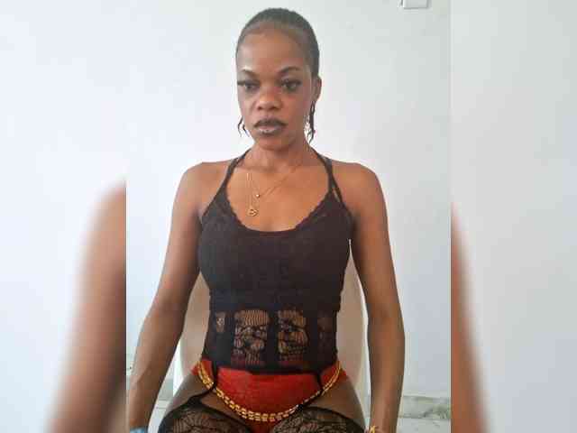 GlobeTrottieHottie1 webcam