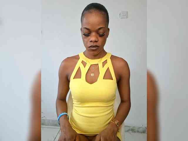 GlobeTrottieHottie1 webcam