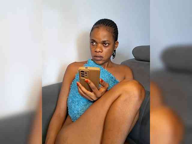 GlobeTrottieHottie1 webcam