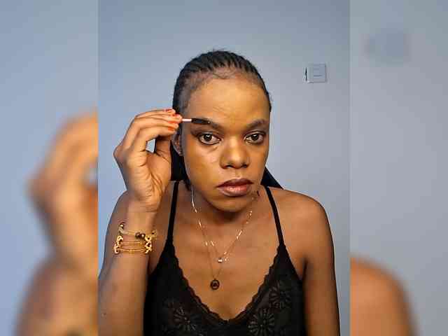 GlobeTrottieHottie1 webcam