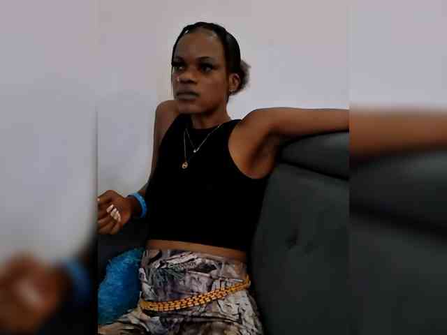 GlobeTrottieHottie1 webcam