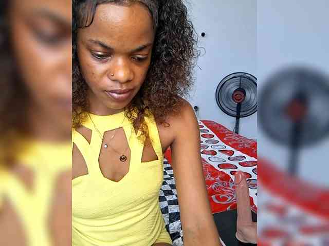 GlobeTrottieHottie1 webcam