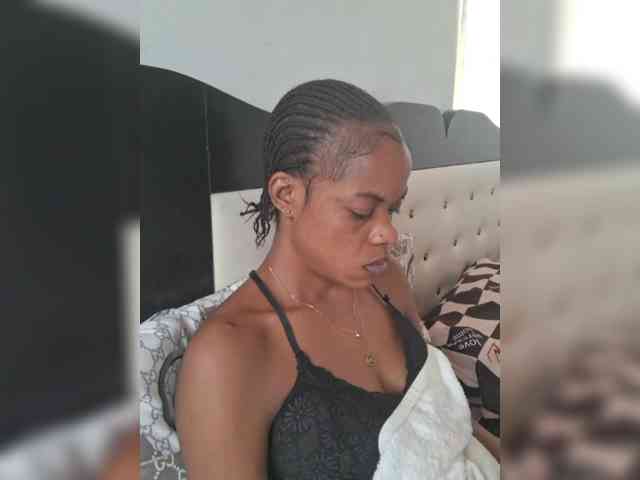 GlobeTrottieHottie1 webcam