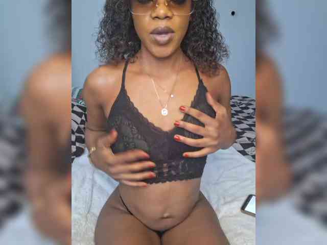 GlobeTrottieHottie1 webcam