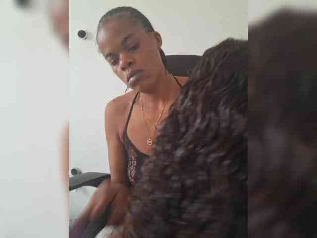 GlobeTrottieHottie1 webcam