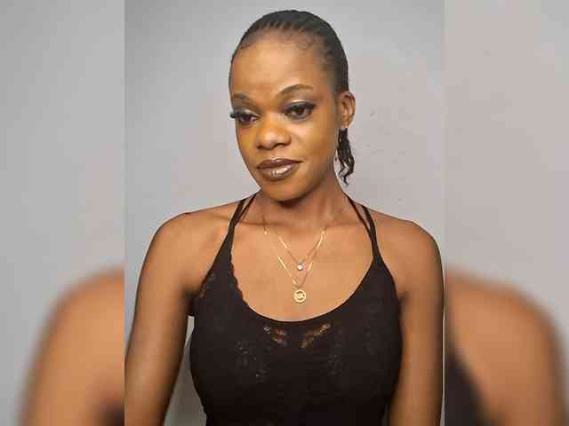 GlobeTrottieHottie1 webcam