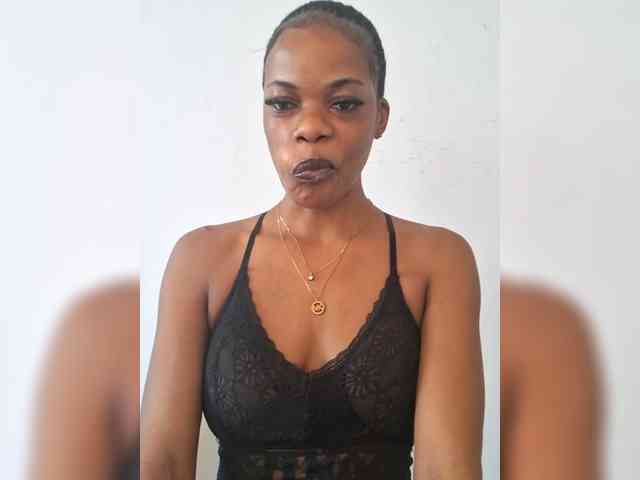 GlobeTrottieHottie1 webcam