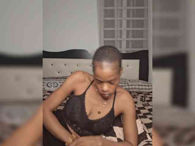 GlobeTrottieHottie1 webcam