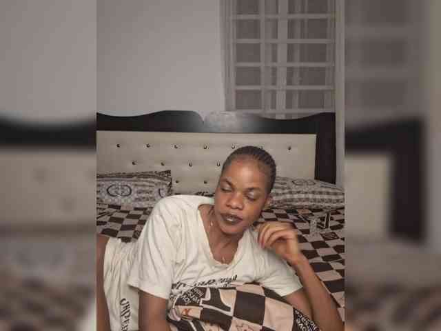 GlobeTrottieHottie1 webcam