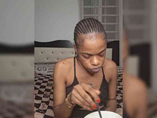 GlobeTrottieHottie1 webcam