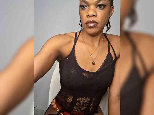 GlobeTrottieHottie1 webcam