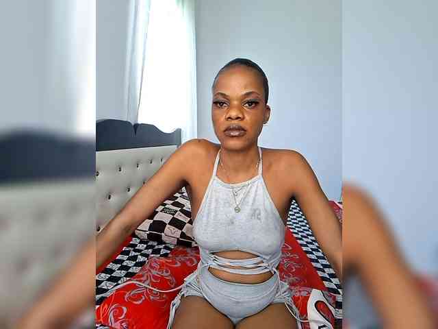 GlobeTrottieHottie1 webcam