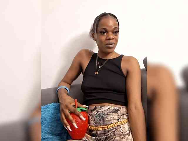 GlobeTrottieHottie1 webcam