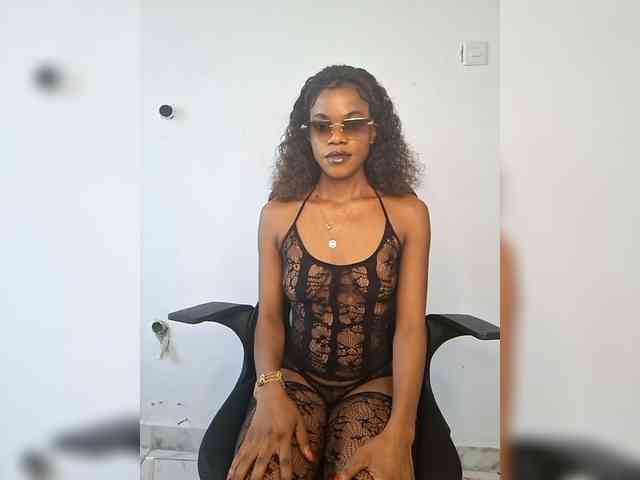 GlobeTrottieHottie1 webcam