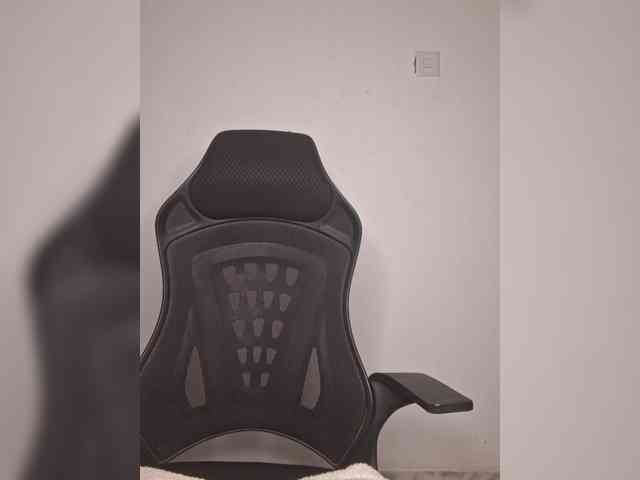 GlobeTrottieHottie1 webcam