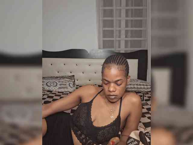 GlobeTrottieHottie1 webcam