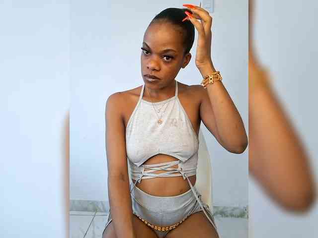 GlobeTrottieHottie1 webcam