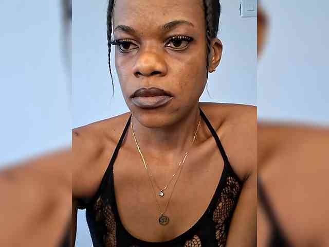 GlobeTrottieHottie1 webcam