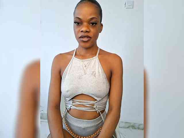 GlobeTrottieHottie1 webcam