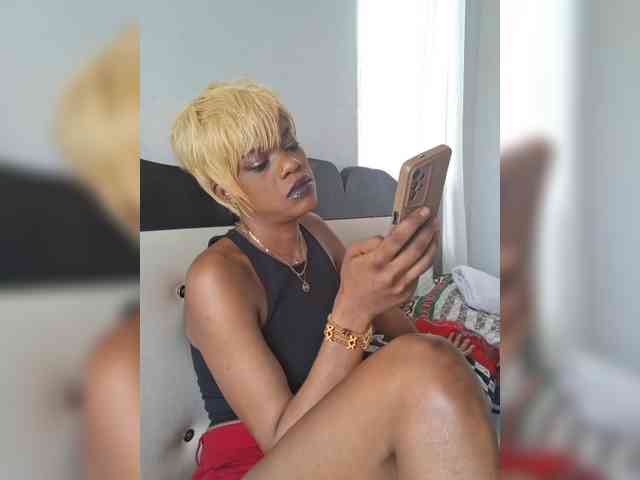 GlobeTrottieHottie1 webcam