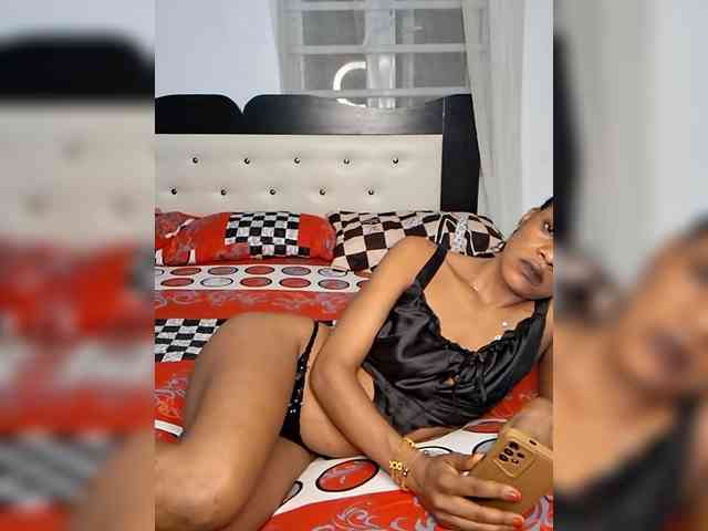 GlobeTrottieHottie1 webcam