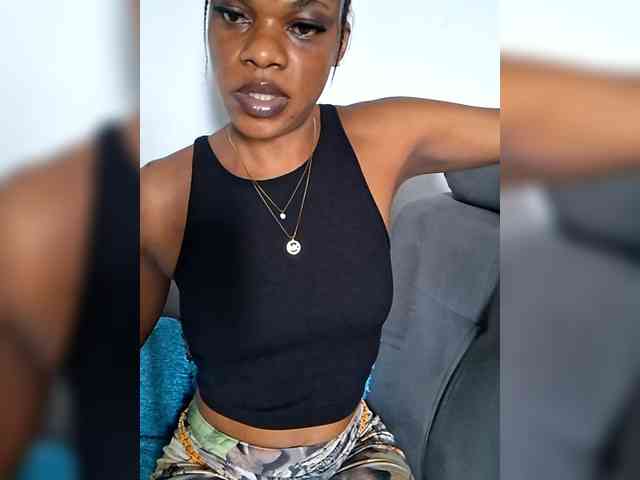 GlobeTrottieHottie1 webcam