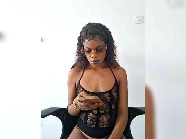 GlobeTrottieHottie1 webcam