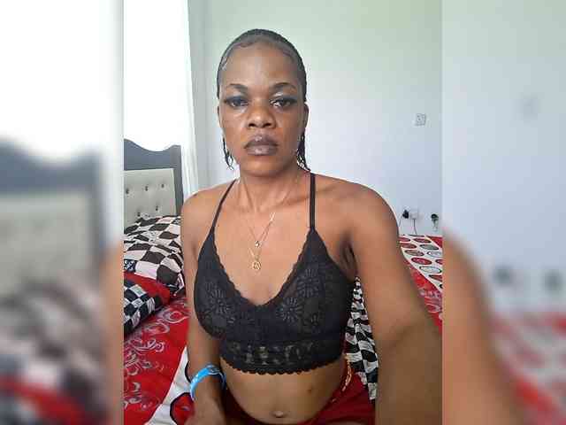 GlobeTrottieHottie1 webcam