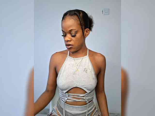 GlobeTrottieHottie1 webcam