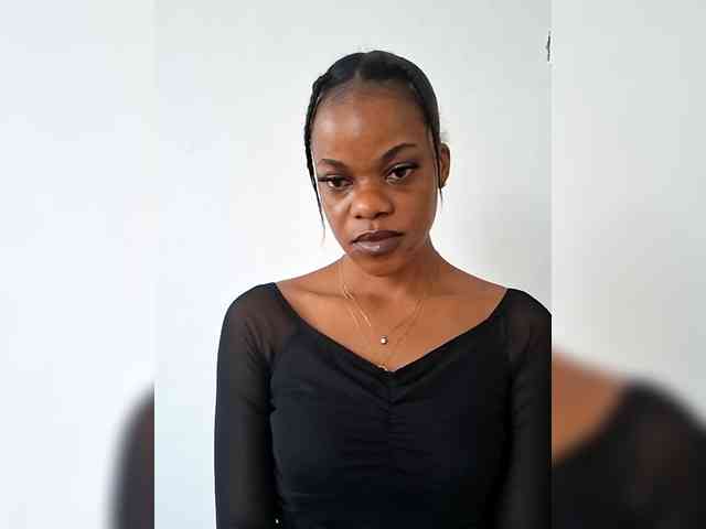 GlobeTrottieHottie1 webcam