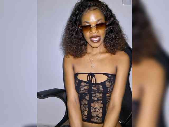 GlobeTrottieHottie1 webcam