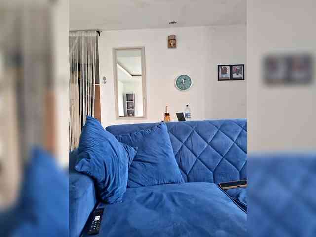 GlobeTrottieHottie1 webcam