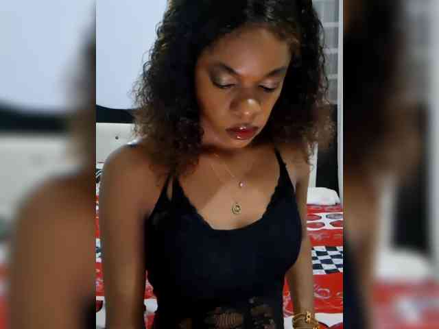 GlobeTrottieHottie1 webcam