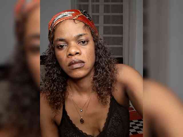 GlobeTrottieHottie1 webcam