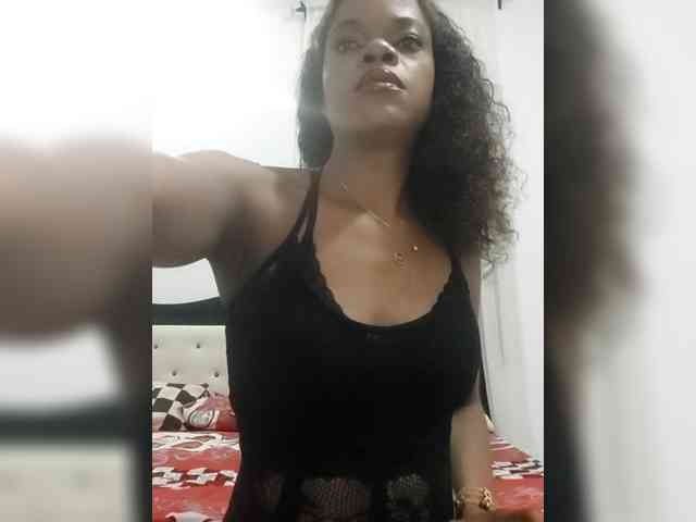 GlobeTrottieHottie1 webcam