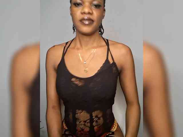 GlobeTrottieHottie1 webcam