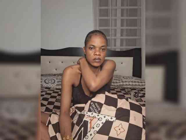 GlobeTrottieHottie1 webcam