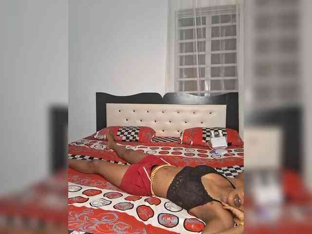 GlobeTrottieHottie1 webcam