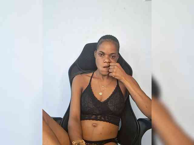 GlobeTrottieHottie1 webcam