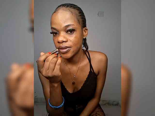 GlobeTrottieHottie1 webcam