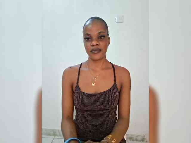 GlobeTrottieHottie1 webcam