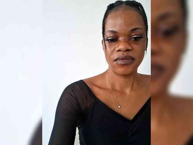 GlobeTrottieHottie1 webcam