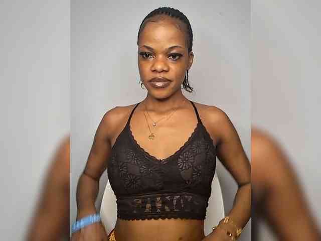 GlobeTrottieHottie1 webcam