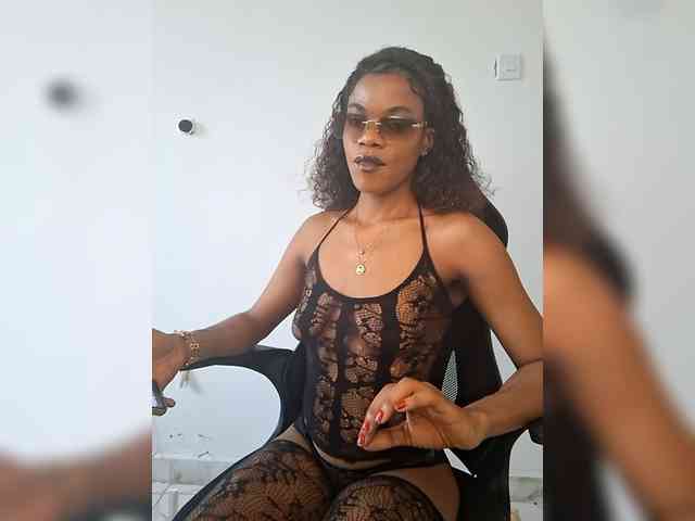 GlobeTrottieHottie1 webcam