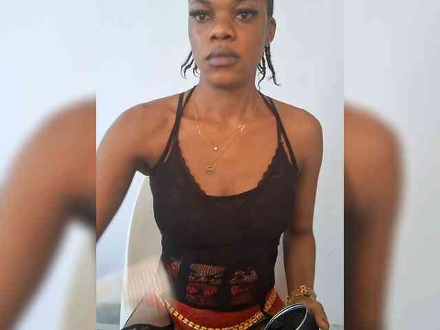 GlobeTrottieHottie1 webcam