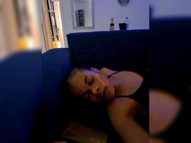 GlobeTrottieHottie1 webcam