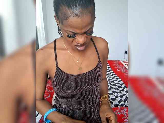 GlobeTrottieHottie1 webcam